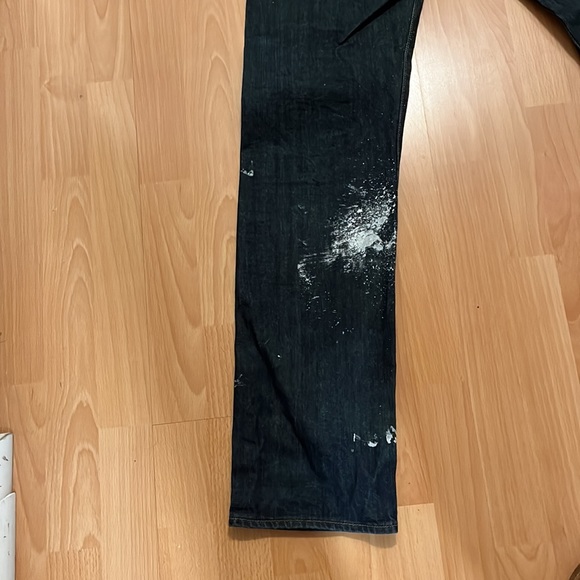 Levi’s 501 Paint Splattered Jeans - Picture 6 of 8